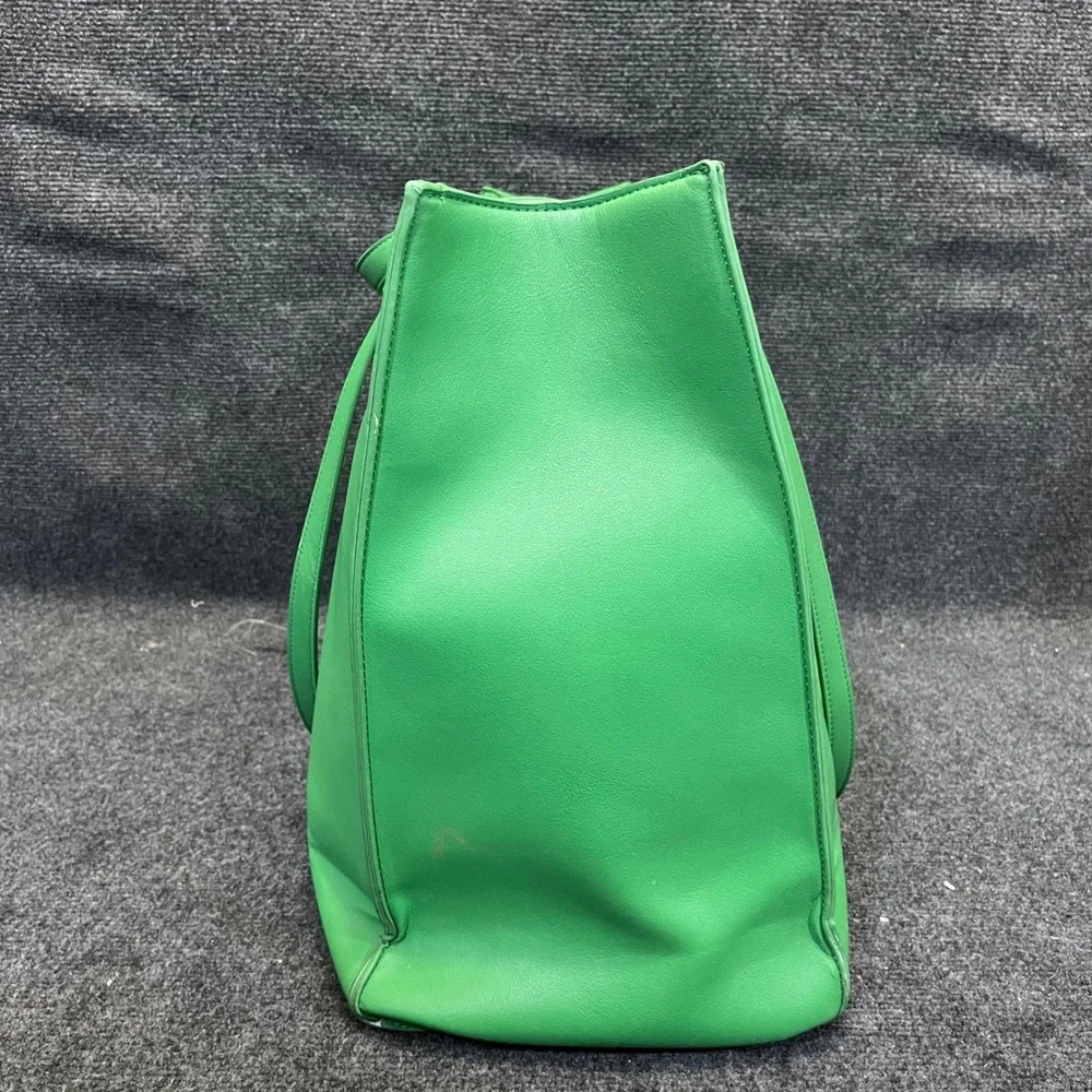 Alpha Kappa Alpha Sorority Inc Boule 2022 Green Ivy Leaf Tote Bag Travel Handbag